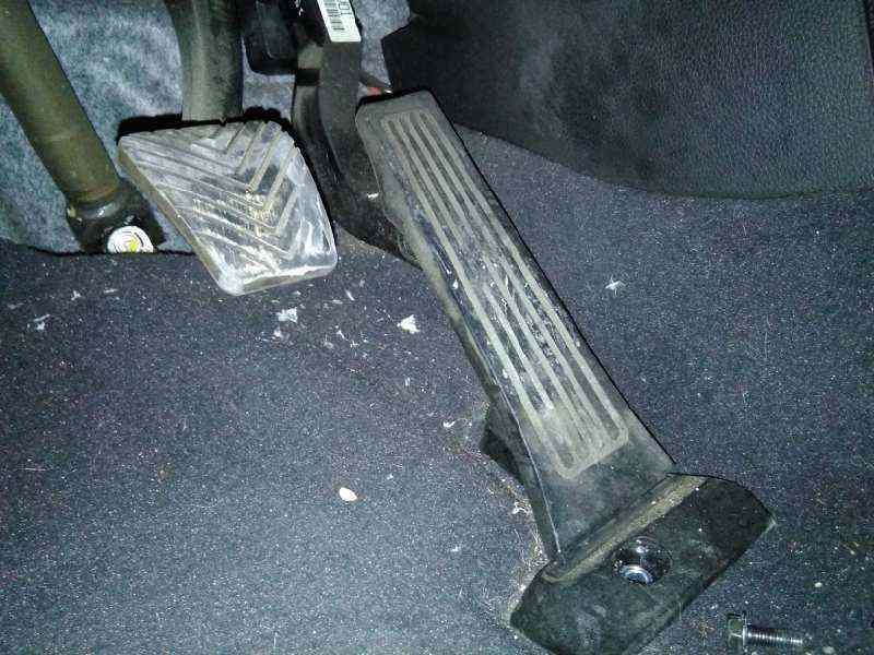 Pedal HYUNDAI i40 I CW (VF) 1.7 CRDi 6530383 BParts