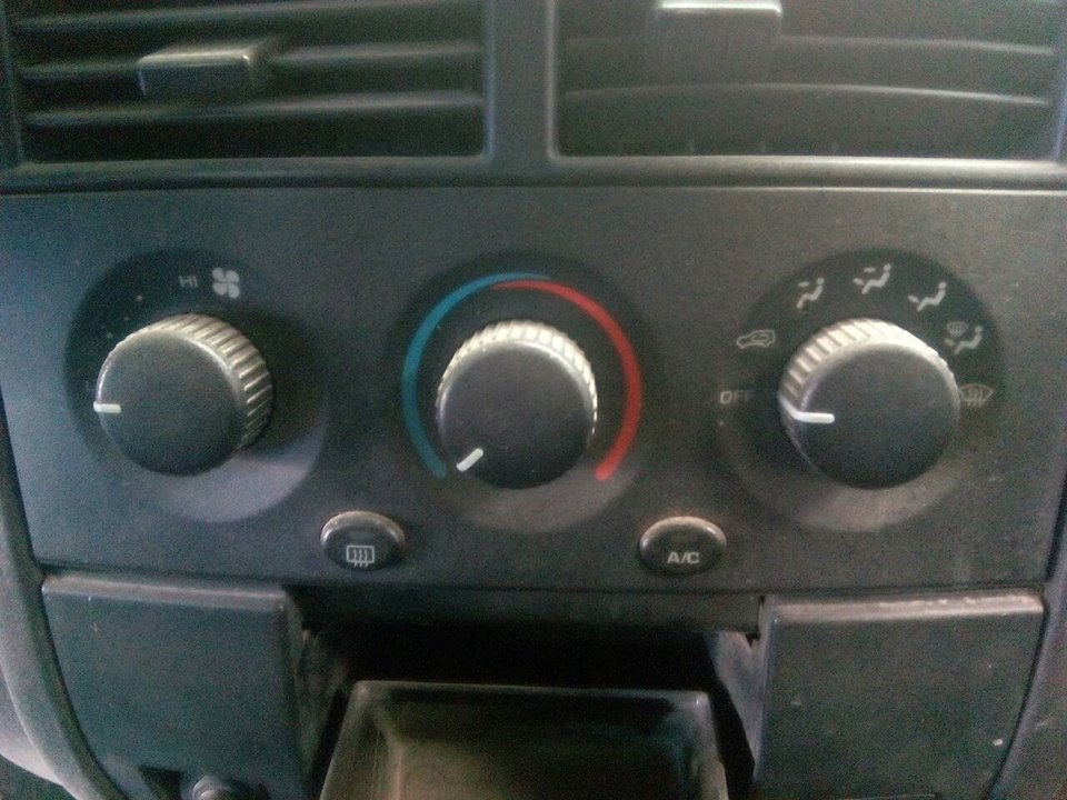 Climate control JEEP GRAND CHEROKEE II (WJ, WG) 3.1 TD 4x4 10033931 B