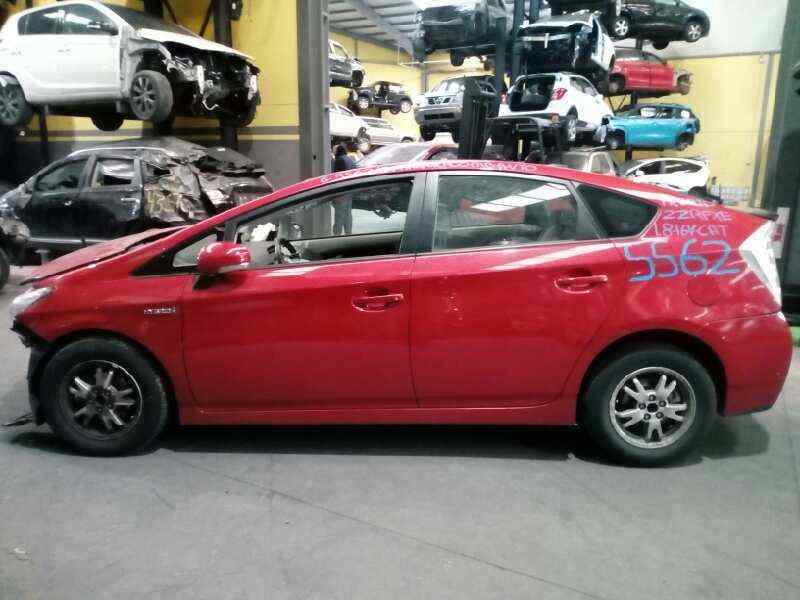 Fuse Box Toyota Prius W3 1 8 Plug In Hybrid Zvw35 B Parts