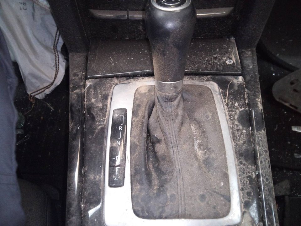 MERCEDES E CLASS W211 AUTOMATIC GEAR SHIFTER SELECTOR