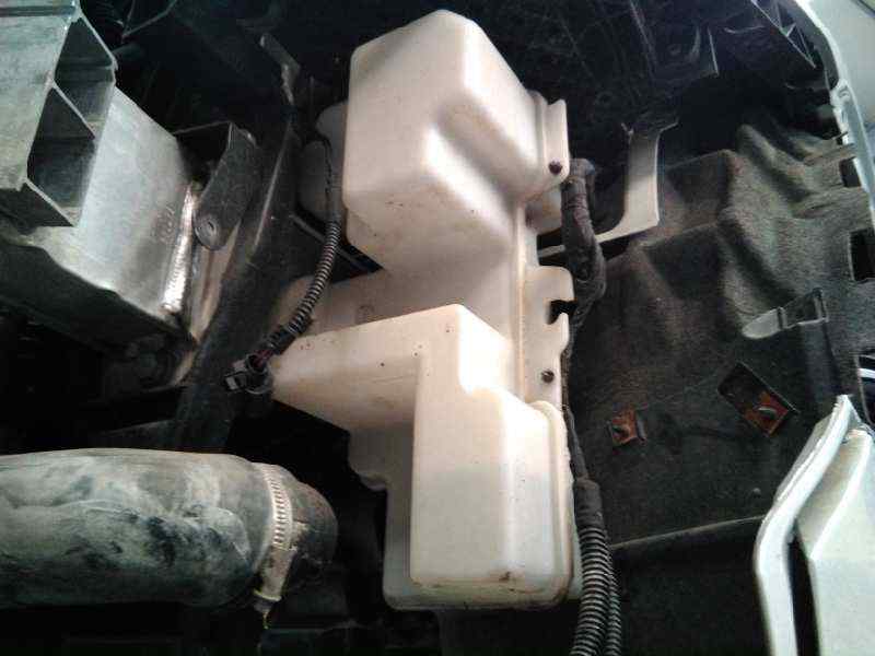 Windscreen washer tank AUDI Q3 (8UB, 8UG) 2.0 TDI 7415958 BParts