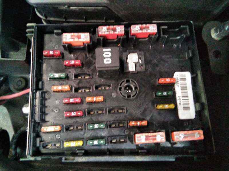 Fuse box VW PASSAT B7 Variant (365) 2.0 TDI 6252536 BParts