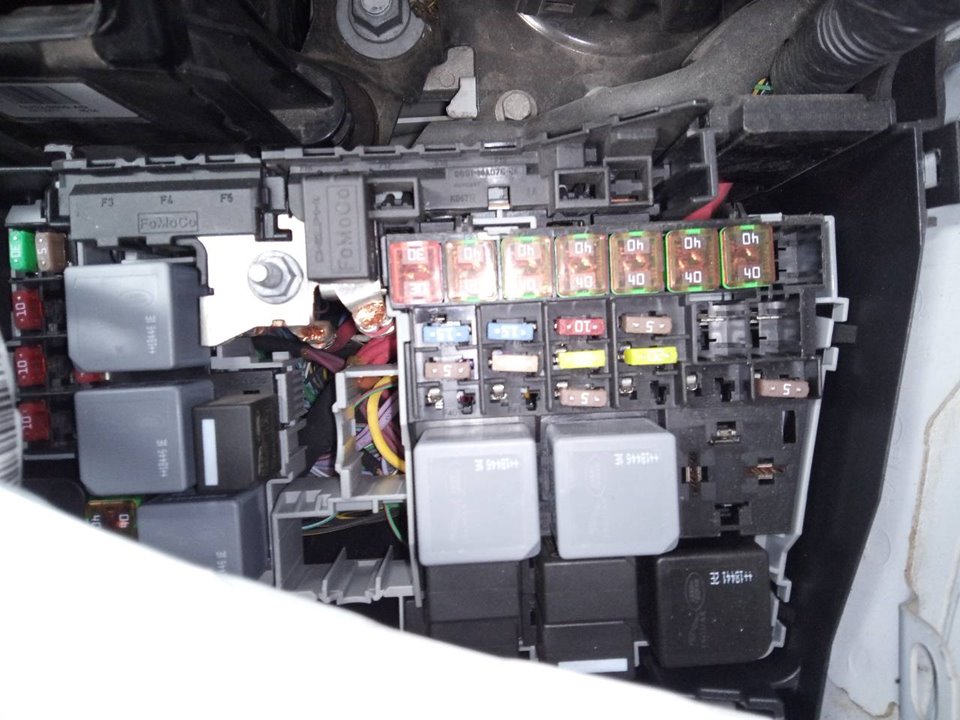 Fuse box LAND ROVER RANGE ROVER EVOQUE (L538) 2.0 D 4x4 7745347 BParts