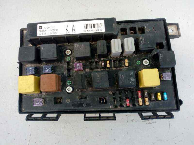 Fuse box OPEL ZAFIRA / ZAFIRA FAMILY B (A05) 1.9 CDTI (M75) 13250232