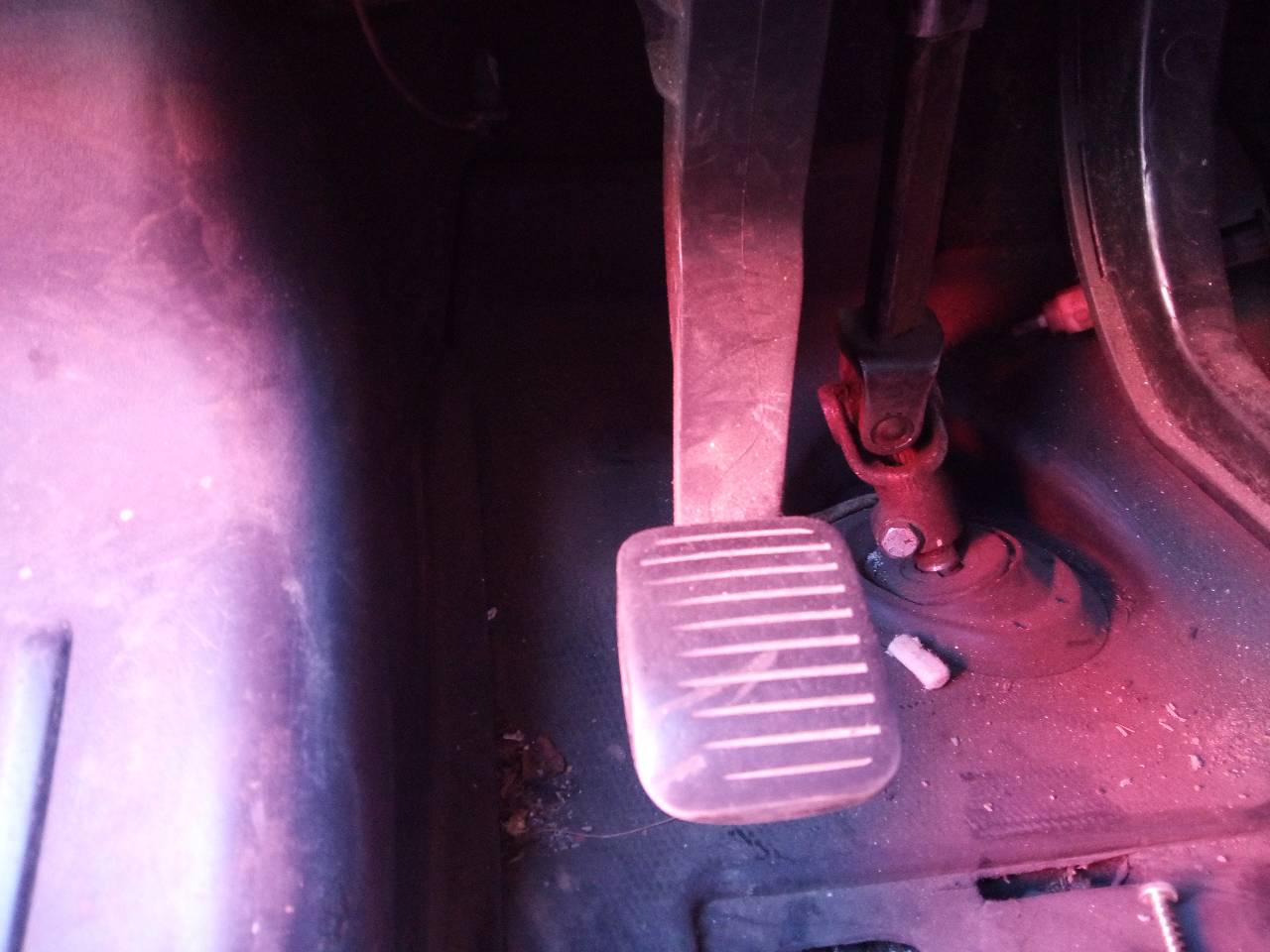 Pédale D'embrayage D'occasion Pour KIT 2127, Trento 7R8 206. R8