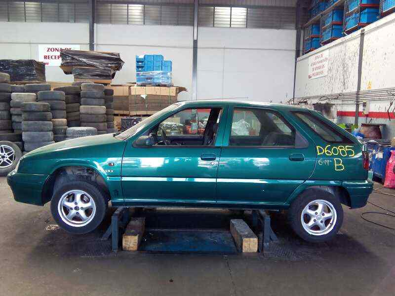 Bâche De Protection Pour Voiture Citroën ZX (1991 à Aujourd'hui) - Neuf Sous Emballage - Taille Ajustée