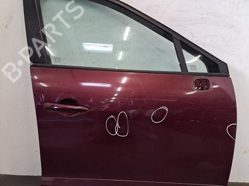 Used Right front door RENAULT SCÉNIC III (JZ0/1_) 1.5 dCi (JZ02, JZ0R) (95 hp) 32367952