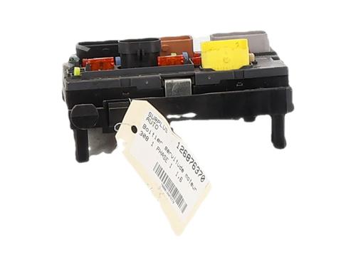 Used Fuse box Fuse box 37190418 37190418