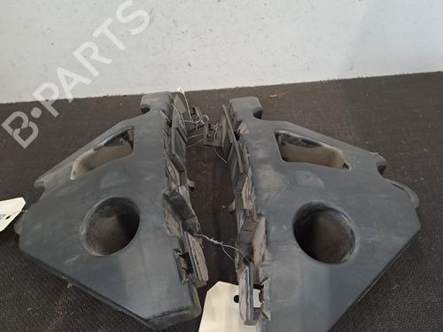 Used Rear bumper bracket PEUGEOT 308 SW II (LC_, LJ_, LR_, LX_, L4_) 1.6 BlueHDi 120 (120 hp) 28392246