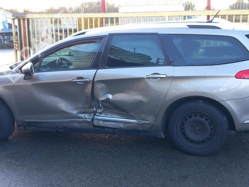 Right taillight CITROËN C5 III Break (RW_) 1.6 HDi 110 (RW9HZC) | BP28404680C35 