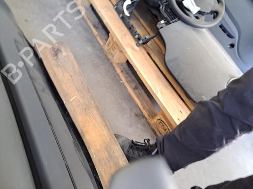 Used Dashboard Dashboard CITROËN C4 CACTUS 1.2 VTi 82 (82 hp) 29615536 29615536