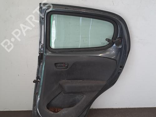 Used Right rear door Right rear door 39568447 39568447