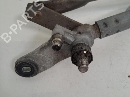 Used Front wiper motor TOYOTA YARIS (_P13_) 1.4 D (NLP130_, NLP130) (90 hp) 28391292