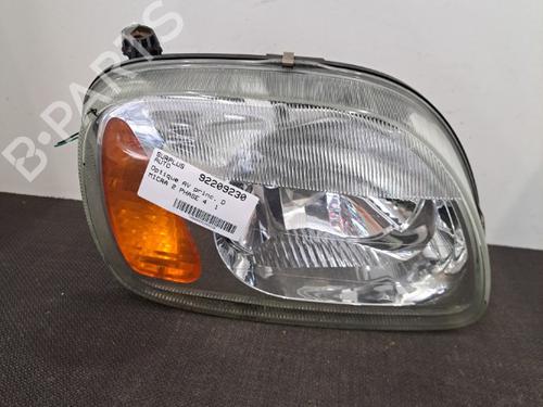 Used Right headlight NISSAN MICRA II (K11) 1.0 i 16V (K11) (60 hp) 28409656