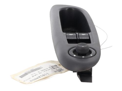 Left front window switch RENAULT CLIO II (BB_, CB_) 1.2 (BB0A, BB0F, BB10, BB1K, BB28, BB2D, BB2H, CB0A,... | BP31160859I27