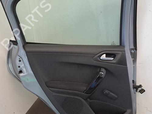 Used Left rear door Left rear door 28567447 28567447