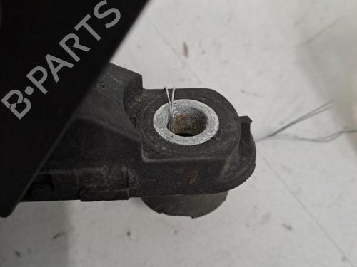 rear-windshield-wiper-arm-renault-zoe-bfm_-2012-28401597 main image