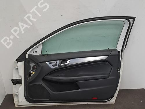 Used Right front door Right front door 39568438 39568438