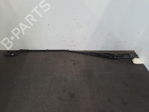 Front windshield wiper arm PEUGEOT 3008 II SUV (MC_, MR_, MJ_, M4_) 1.5 BlueHDi 130 | BP28393399C143 