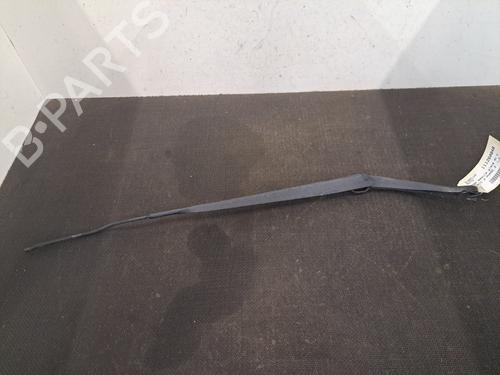 Used Front windshield wiper arm RENAULT SCÉNIC II (JM0/1_) 1.5 dCi (JM1E, JM16) (106 hp) 28599968