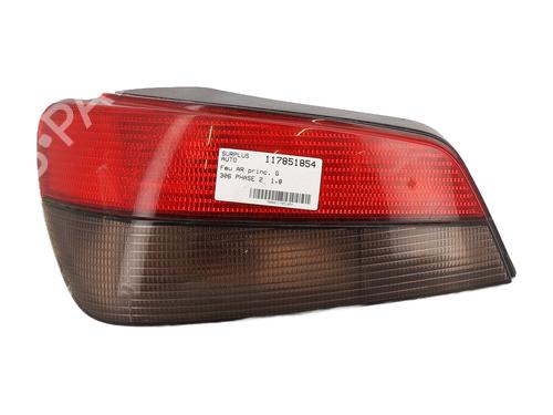 Used Left taillight PEUGEOT 306 Hatchback (7A, 7C, N3, N5) 1.8 16V (110 hp) 31602058