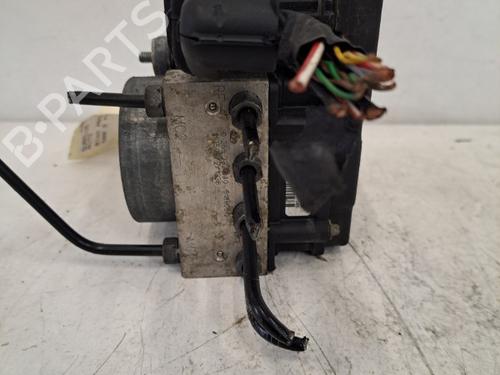 Used ABS pump ABS pump FIAT 500 (312_) 1.3 D Multijet (312AXB1A) (75 hp) 28398843 28398843