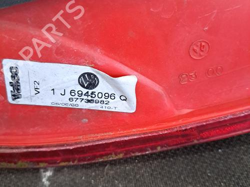 Right taillight VW GOLF IV (1J1) 1.6 16V | BP28395571C35 