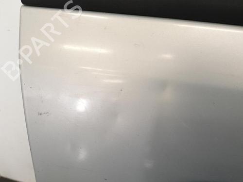 Puerta delantera derecha RENAULT SCÉNIC I MPV (JA0/1_, FA0_) 1.9 dCi (JA05, JA1F) (102 hp) 28399201