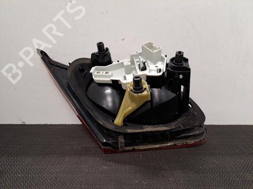 right-tailgate-light-vw-passat-cc-b6-357-2008-2009-2010-2011-2012-28410363 main image