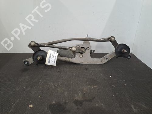 Used Front wiper motor TOYOTA AURIS (_E18_) 1.4 D-4D (NDE180_, NDE180R) (90 hp) 28403787