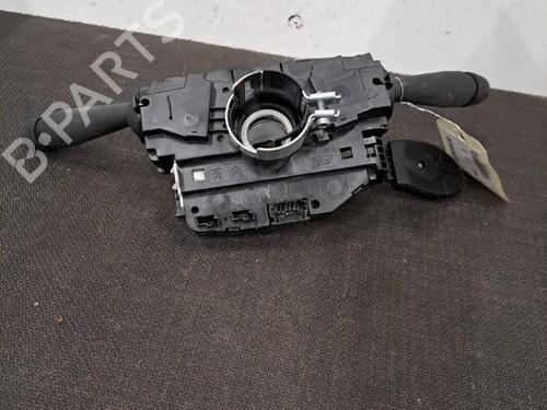Steering column stalk PEUGEOT 308 II (LB_, LP_, LW_, LH_, L3_) 1.2 THP 110 | BP28407431I23 