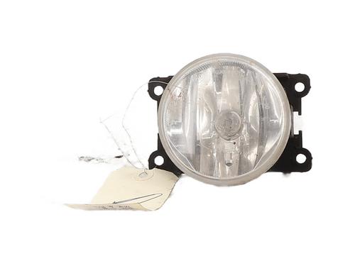 Feu de brouillard avant droit PEUGEOT 2008 I (CU_) 1.2 VTi (82 hp) 32984671