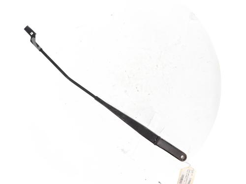 Used Front windshield wiper arm Front windshield wiper arm 32021911 32021911