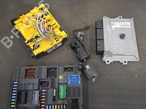 electronic-module-peugeot-208-i-ca_-cc_-2012-2013-2014-2015-2016-2017-2018-2019-2020-2021-31017296 main image