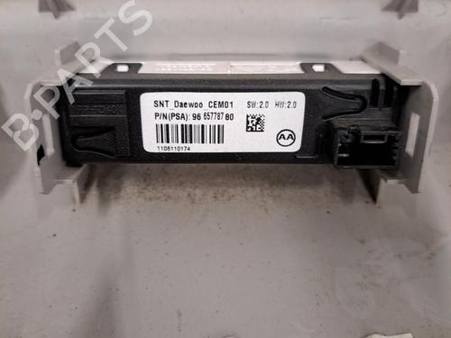 Interior roof light CITROËN C4 II (NC_) 1.6 HDi 115 | BP28391011I8