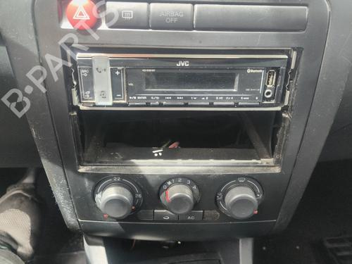 Warning switch SEAT IBIZA III (6L1) 1.9 SDI | BP28392038I22 - Image 4