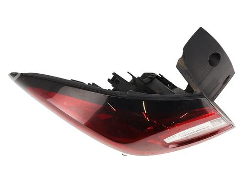 Left taillight RENAULT CAPTUR I (J5_, H5_) 1.5 dCi 90 (J5N4, J5M5, J5MW, J5M6, J5AL, J5AJ) | BP31376718C34 