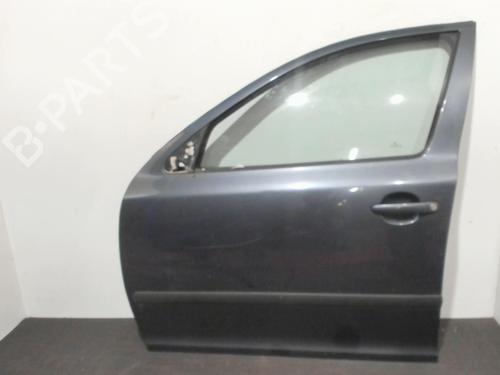 Used Left front door Left front door 28399561 28399561