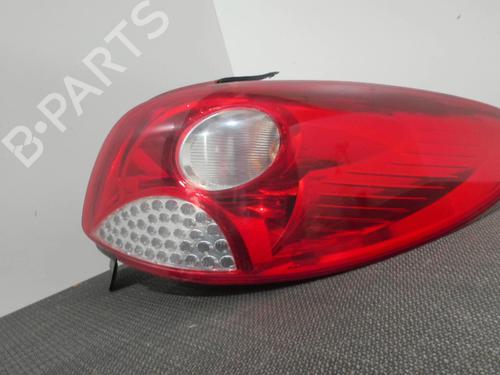 Right taillight PEUGEOT 206+ (2L_, 2M_) 1.4 i | BP28393759C35 