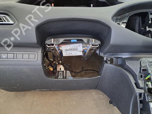 Instrumentbræt Instrumentbræt PEUGEOT 308 SW II (LC_, LJ_, LR_, LX_, L4_) 1.2 THP 130 (131 hp) 36442016 36442016