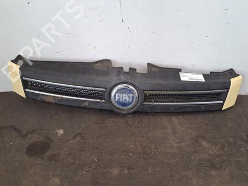 Grill FIAT PANDA (169_) 1.2 (169.AXB11, 169.AXB1A) (60 hp) 30129429