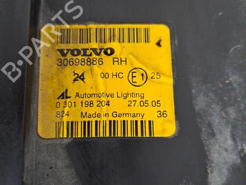 Right headlight VOLVO V50 (545) 2.0 D | BP28402813C29