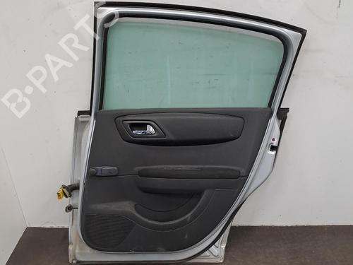 Used Right rear door Right rear door 39242439 39242439