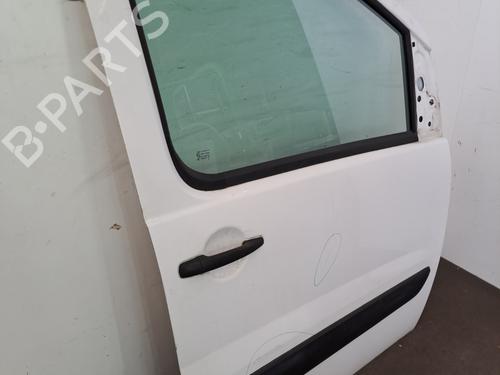 Right front door PEUGEOT EXPERT Van (VF3A_, VF3U_, VF3X_) 2.0 HDi 120 | BP29630236C3 