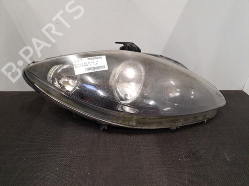 Used Right headlight SEAT ALTEA (5P1) 1.9 TDI (105 hp) 28407941