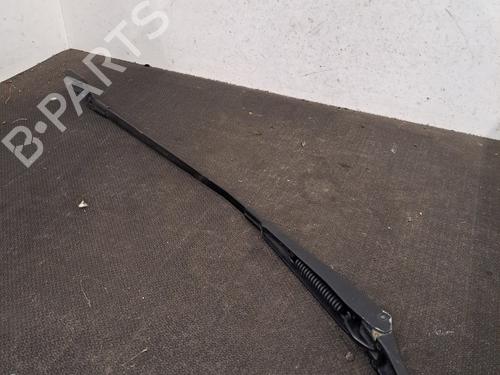 Used Front windshield wiper arm Front windshield wiper arm 30964531 30964531
