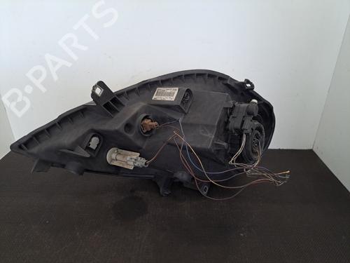 Right headlight RENAULT TRAFIC II Van (FL) 2.0 dCi 90 (FL0H, FL00, FL01, FL0M, FL0P, FL0S) | BP28400738C29 