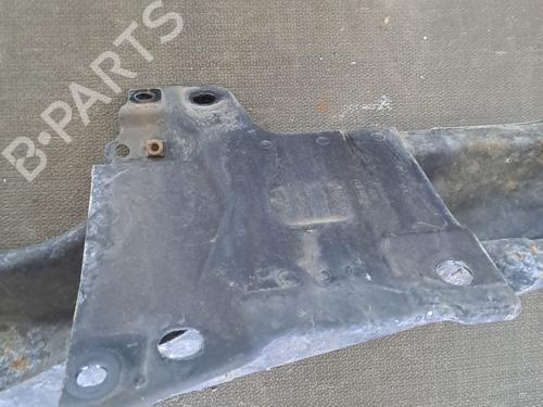 Front bumper reinforcement VW GOLF IV (1J1) 1.6 16V | BP28395569C109