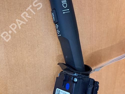 switch-opel-corsa-e-x15-2014-28409048 main image