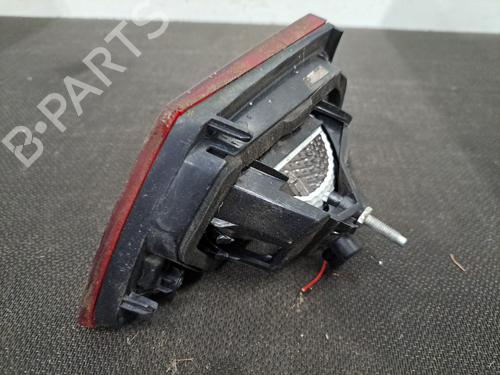 right-tailgate-light-renault-clio-iv-bh_-2012-2013-2014-2015-2016-2017-2018-2019-2020-2021-28409301 main image